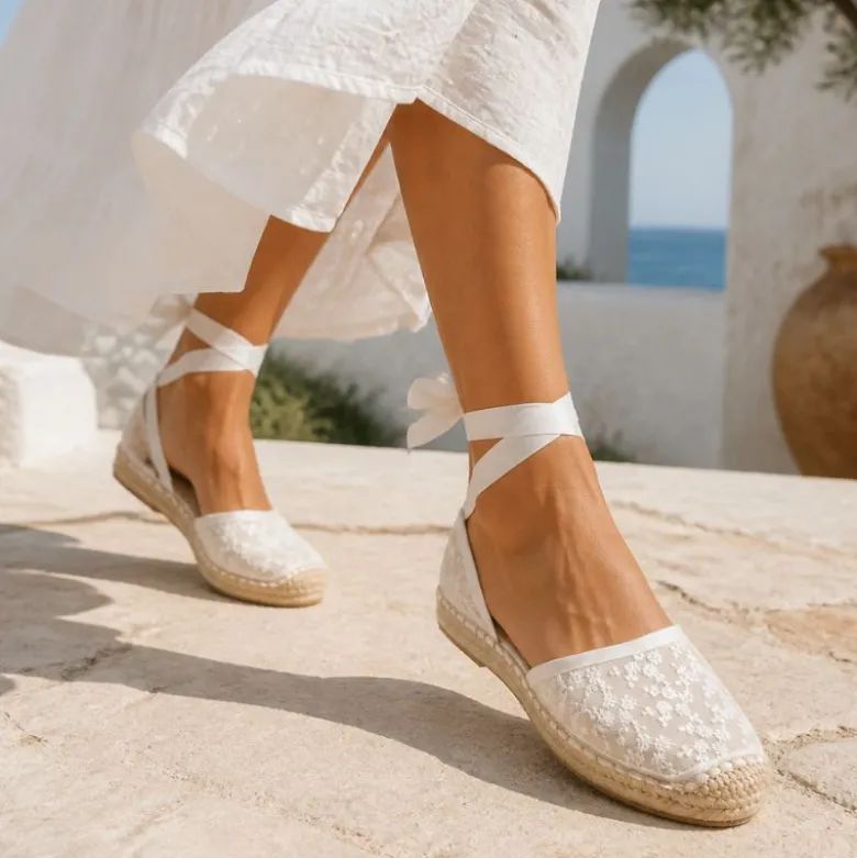 Alpargata de Encaje con Cintas para Mujer – Blanco