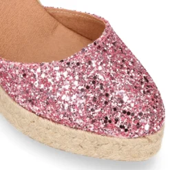 Alpargata mujer con cintas y piso doble en V en piel con Glitter rosa.