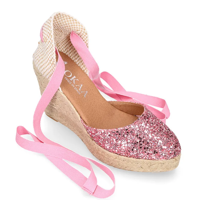 Alpargata mujer con cintas y piso doble en V en piel con Glitter rosa.