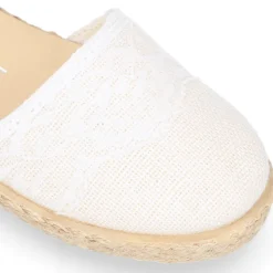 Alpargata niña ARRAS en lino blanco con diseño con puntilla.