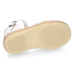 Alpargata niña en lona algodón blanco con diseño con puntilla.