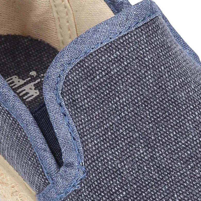Alpargata niño con elásticos tipo SLIP ON en lona lavada.