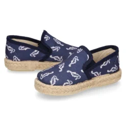 Alpargata niño con elásticos tipo Slip on en lona con CABALLITOS DE MAR.