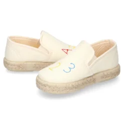 Alpargata niño números y letras con elásticos tipo SLIP ON en lona piqué.
