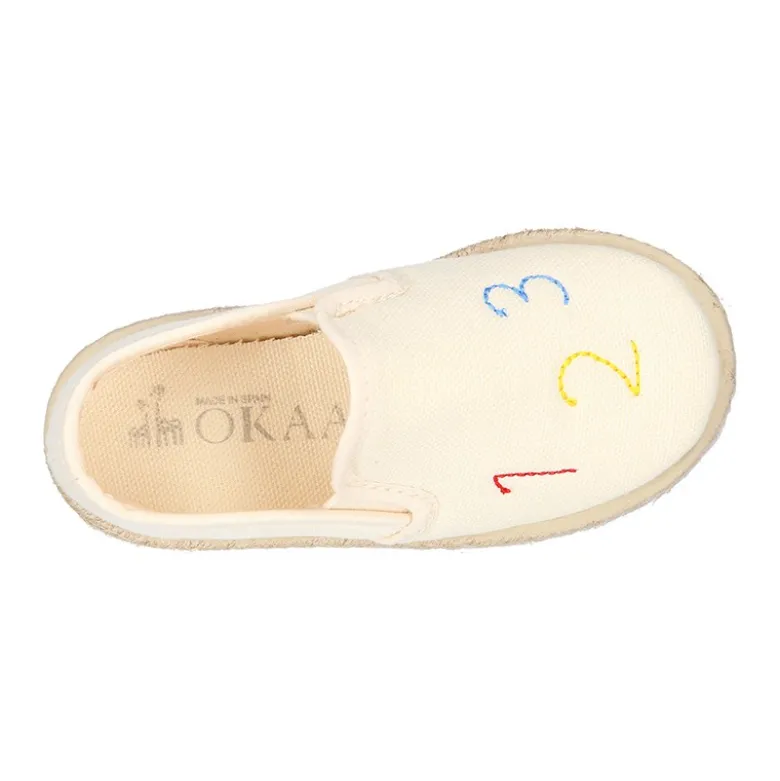 Alpargata niño números y letras con elásticos tipo SLIP ON en lona piqué.