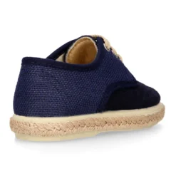 Alpargata niño tipo Blucher con cordones en piel serraje con lino natural.