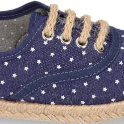Alpargata niño tipo blucher con cordones en lona jeans con ESTRELLAS.
