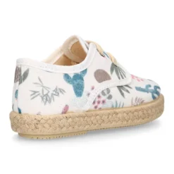 Alpargata niño tipo Blucher con cordones en lona con estampado CACTUS.