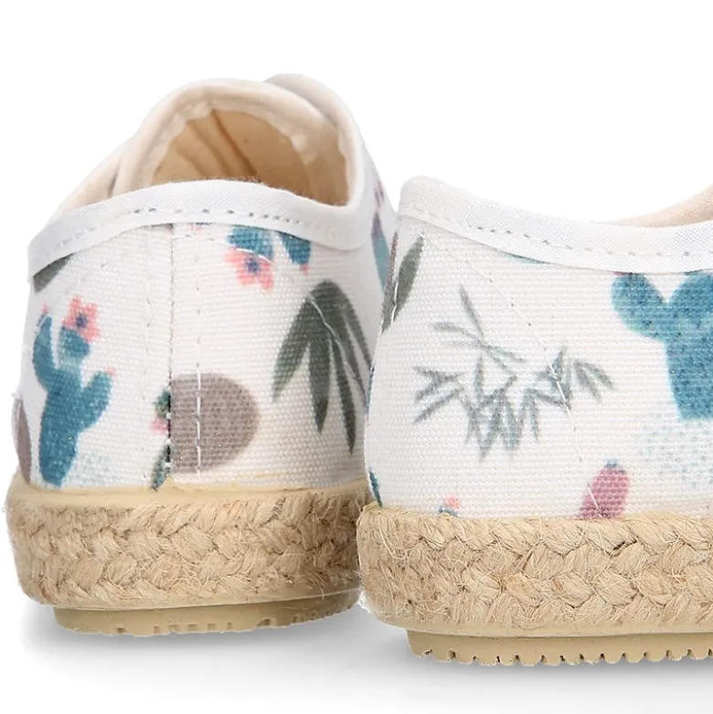 Alpargata niño tipo Blucher con cordones en lona con estampado CACTUS.