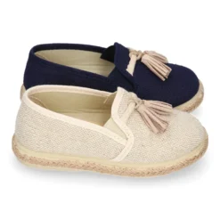 Alpargata niño tipo MOCASÍN con borlas en LINO NATURAL.