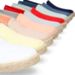 Alpargata niño tipo SLIP ON con elásticos en lona algodón.