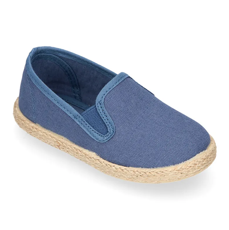 Alpargata niño tipo SLIP ON con elásticos en lona algodón.