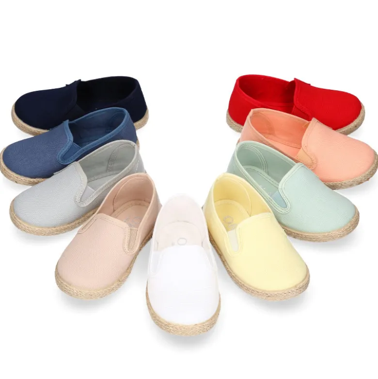 Alpargata niño tipo SLIP ON con elásticos en lona algodón.