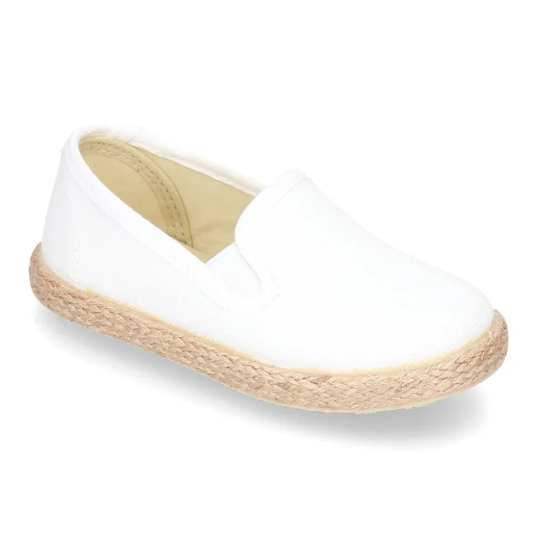 Alpargata niño tipo SLIP ON con elásticos en lona.
