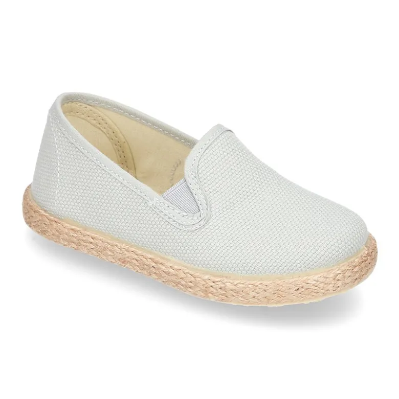 Alpargata niño tipo SLIP ON con elásticos en lona.