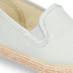 Alpargata niño tipo SLIP ON con elásticos en lona.