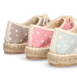 Alpargata tipo Blucher en lona algodón con ESTRELLAS.