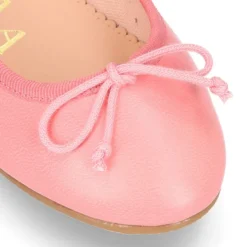 Bailarina clásica MODA con lazo ajustable en piel súper suave.