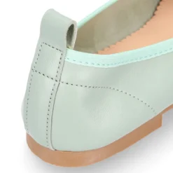 Bailarina clásica niña con lazo ajustable y elástico en piel Menta.