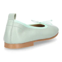 Bailarina clásica niña con lazo ajustable y elástico en piel Menta.