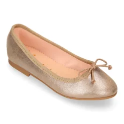 Bailarina clásica niña con lazo ajustable en piel ante laminado.