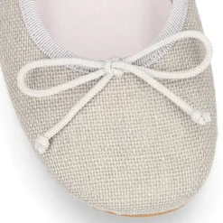 Bailarina clásica niña lazo ajustable en LINO CEREMONIA para vestir.
