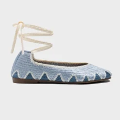 Bailarina de crochet con cintas al tobillo – Azul