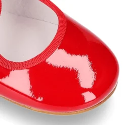 Bailarina mercedita niña tipo angelito en charol ROJO.