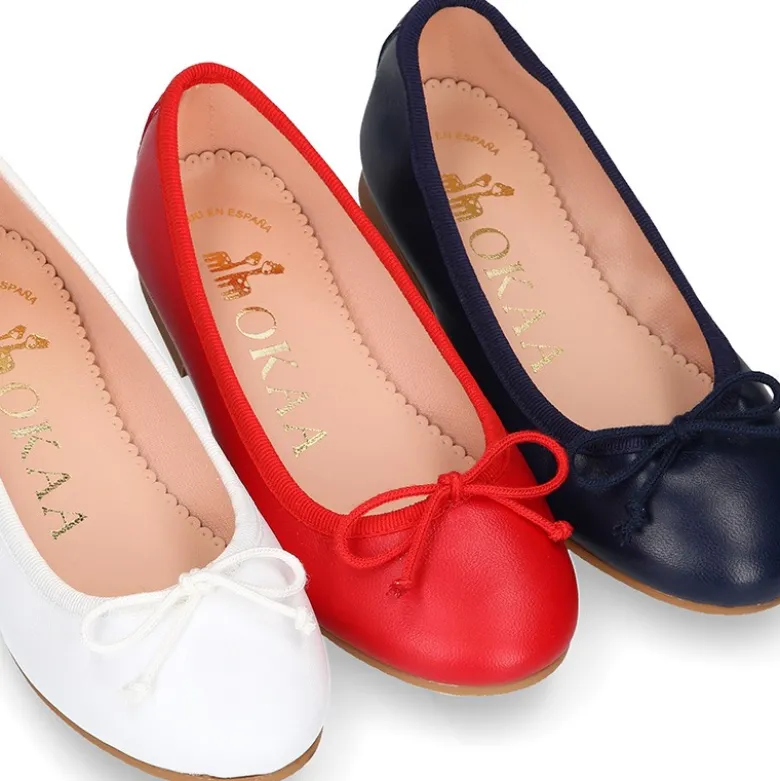 Bailarina niña CEREMONIA con lazo ajustable en piel suave en color BLANCO.