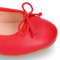 Bailarina niña CEREMONIA con lazo ajustable en piel suave en color BLANCO.
