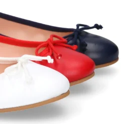 Bailarina niña CEREMONIA con lazo ajustable en piel suave en color BLANCO.
