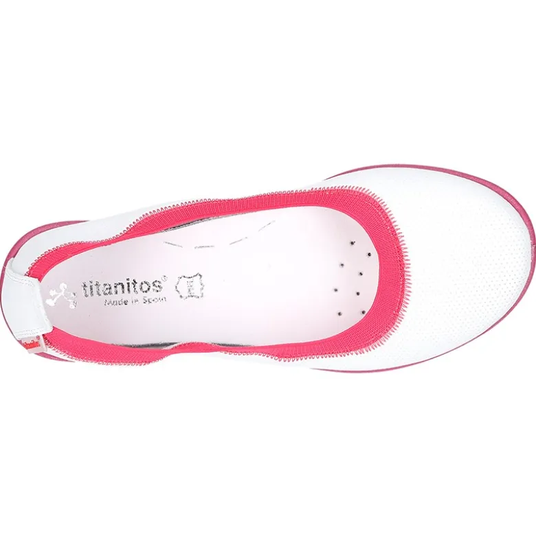 Bailarina niña con elástico en piel lavable.