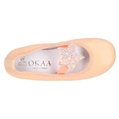 Bailarina niña con elástico y estrella en piel napa melocotón.