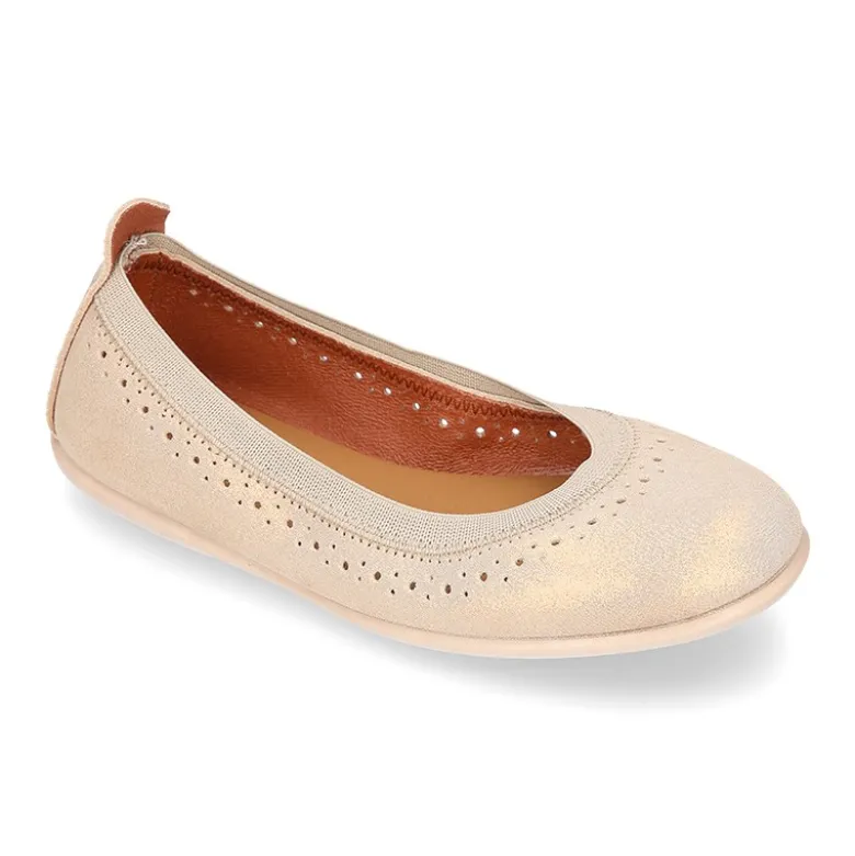 Bailarina niña con elástico y picados en piel serraje con BRILLOS.