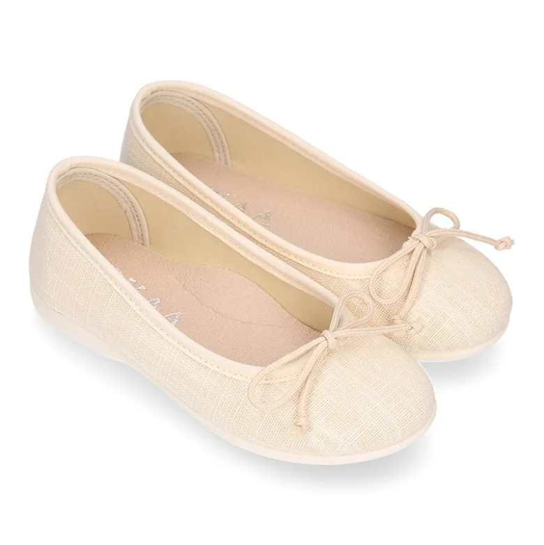 Bailarina niña con lazo ajustable en LINO.