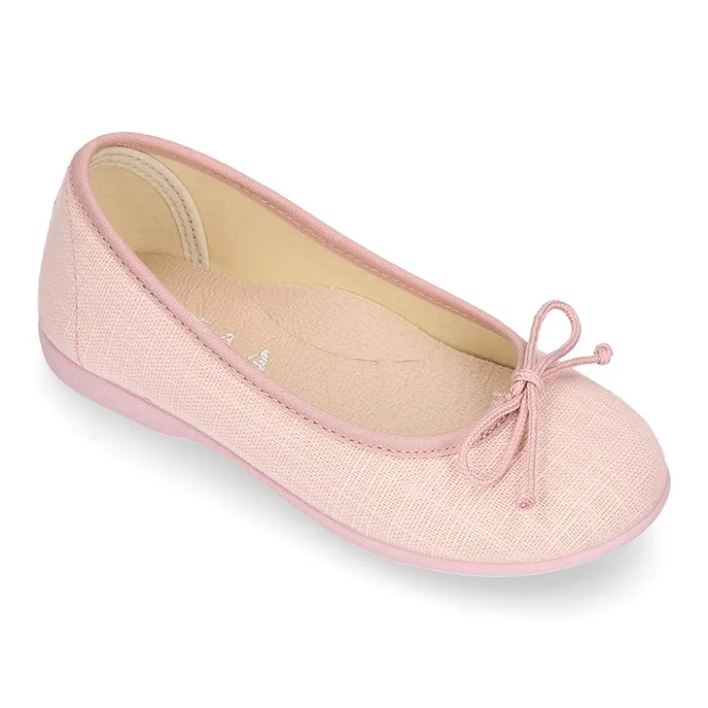 Bailarina niña con lazo ajustable en LINO.