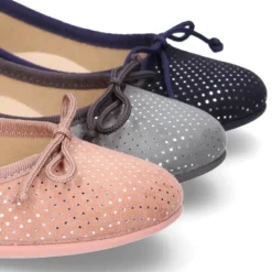 Bailarina niña con lazo ajustable en Serratex MIL PUNTOS.