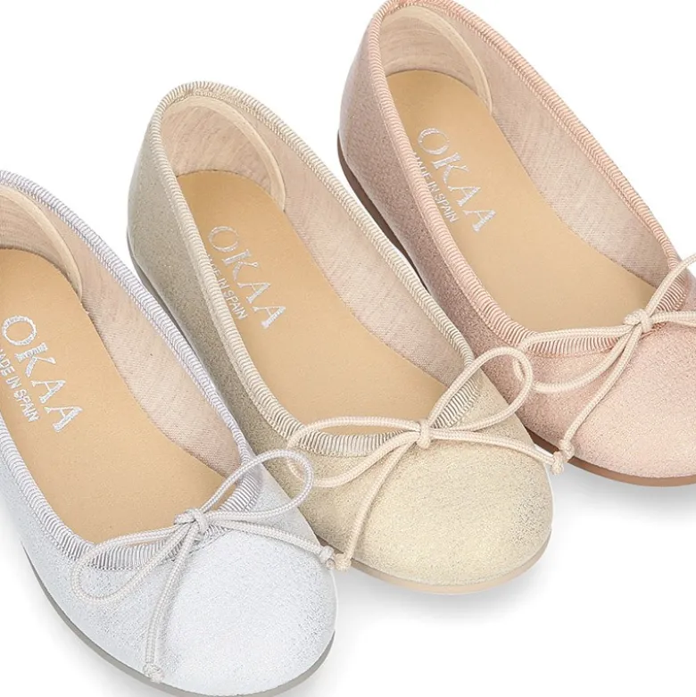 Bailarina niña con lazo ajustable en lona METALIZADA.