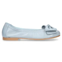 Bailarina niña con LAZO y elástico en piel napa.