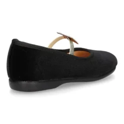Bailarina niña en terciopelo negro de vestir con ESTRELLA.