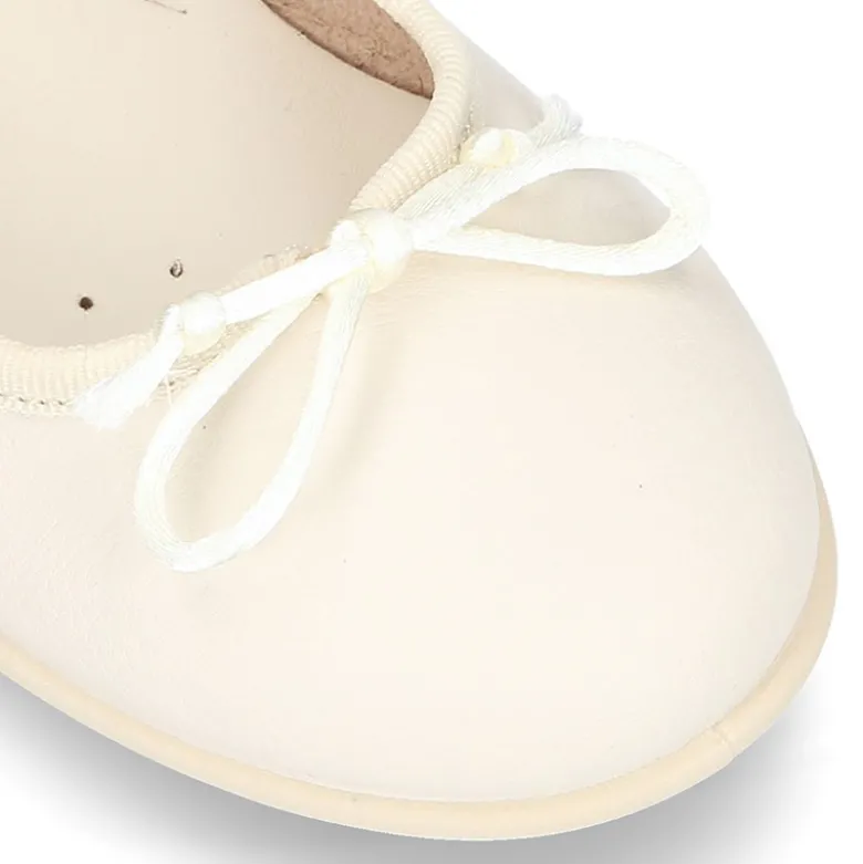 Bailarina niña piel lavable con lazo ajustable.