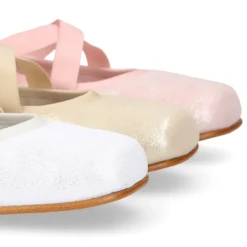 Bailarina niña tipo Ballet punta cuadrada con cintas cruzadas en piel ANTE METALIZADO.