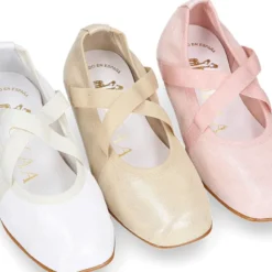 Bailarina niña tipo Ballet punta cuadrada con cintas cruzadas en piel ANTE METALIZADO.