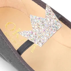 Bailarina para vestir en Serratex con CORONA.