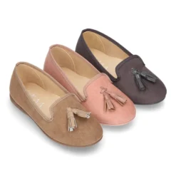 Bailarina tipo Slipper en Serratex con borlas.