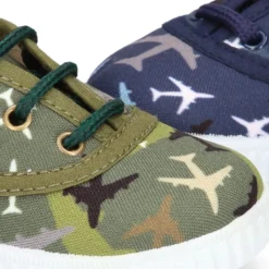 Bamba niño con cordones en lona con estampado AVIONES.