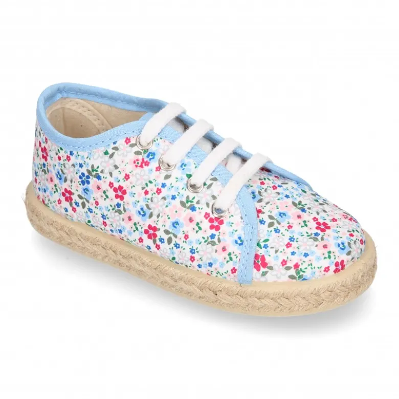 Bamba niños tipo Alpargata con cordones en lona con FLORES.