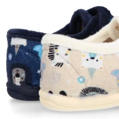 Blucher casa niños sin cordones en lana con ANIMALES.