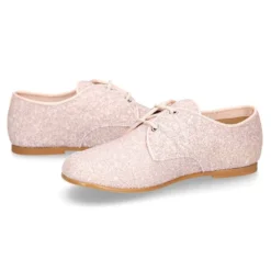 Blucher clásico estilizado con cordones en GLITTER NUDE.