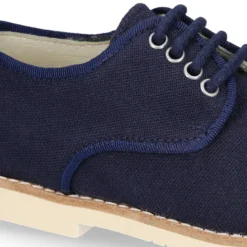 Blucher de niño ceremonia en lino natural en colores de moda.